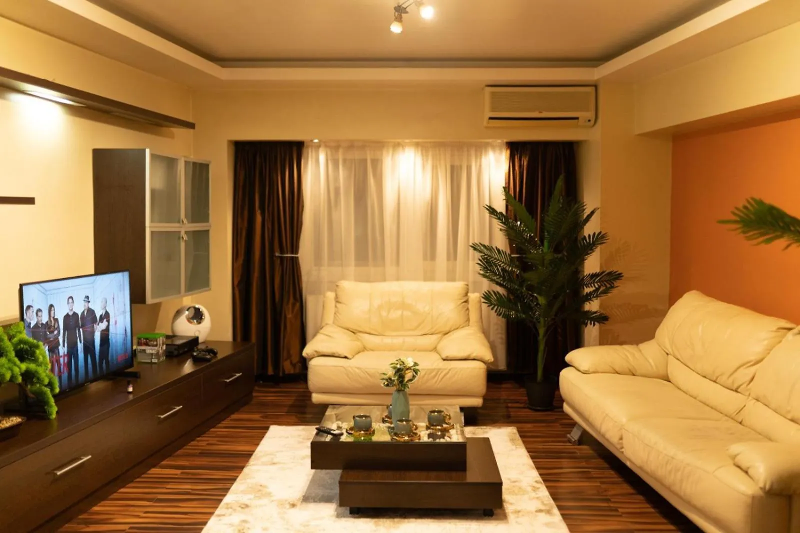 4 Rooms Unirii 47 Bukarest 0*,
