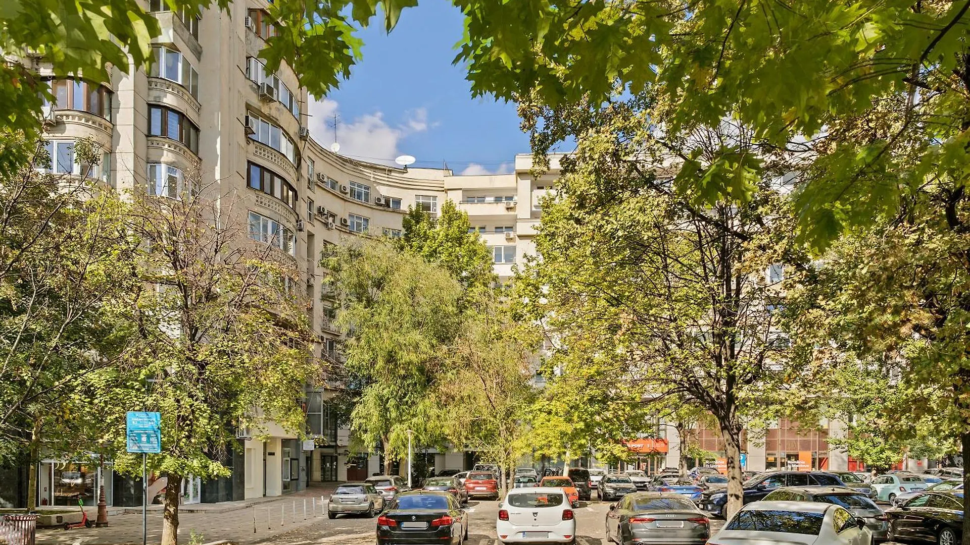 Lägenhet 4 Rooms Unirii 47 Bukarest