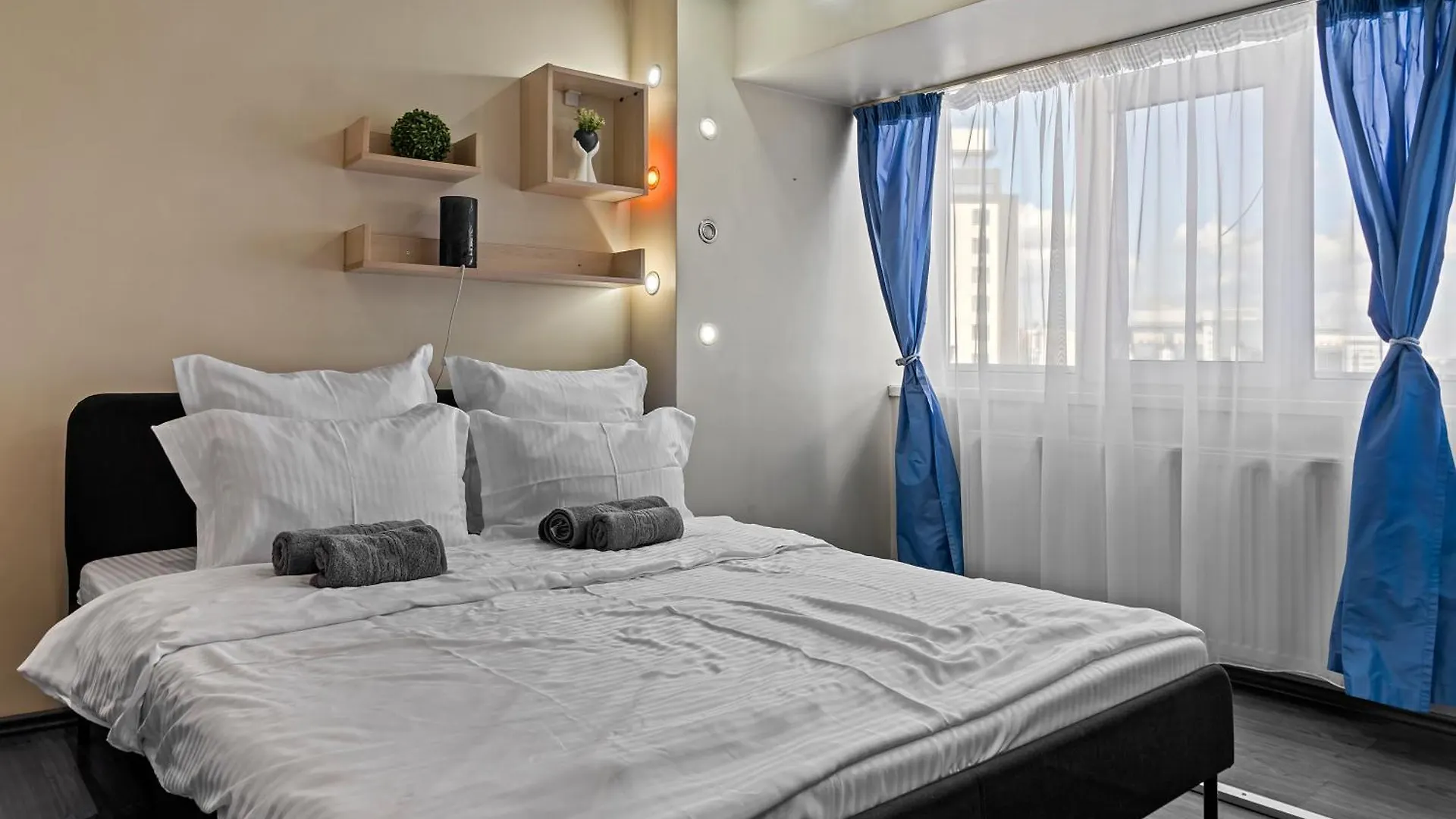 4 Rooms Unirii 47 Bukarest Lägenhet