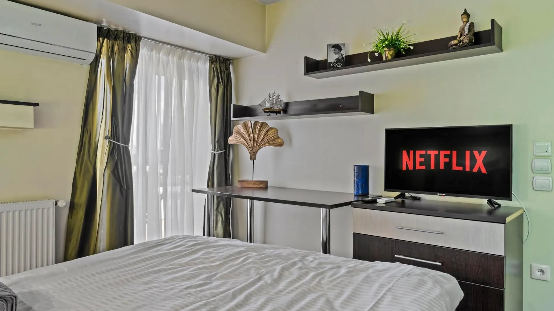 Lägenhet 4 Rooms Unirii 47 Bukarest